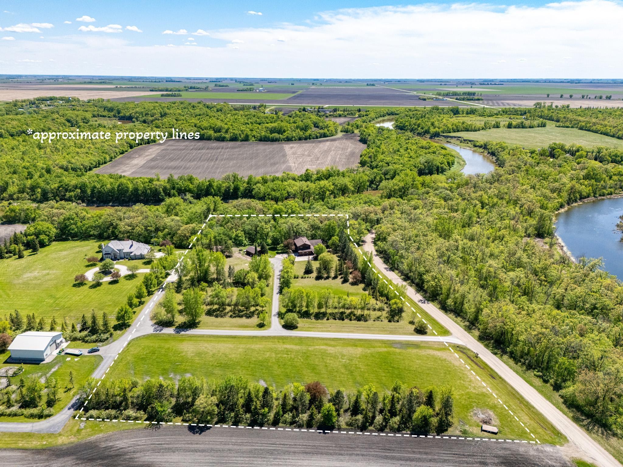 27192 237th Avenue, Crookston, Minnesota image 2
