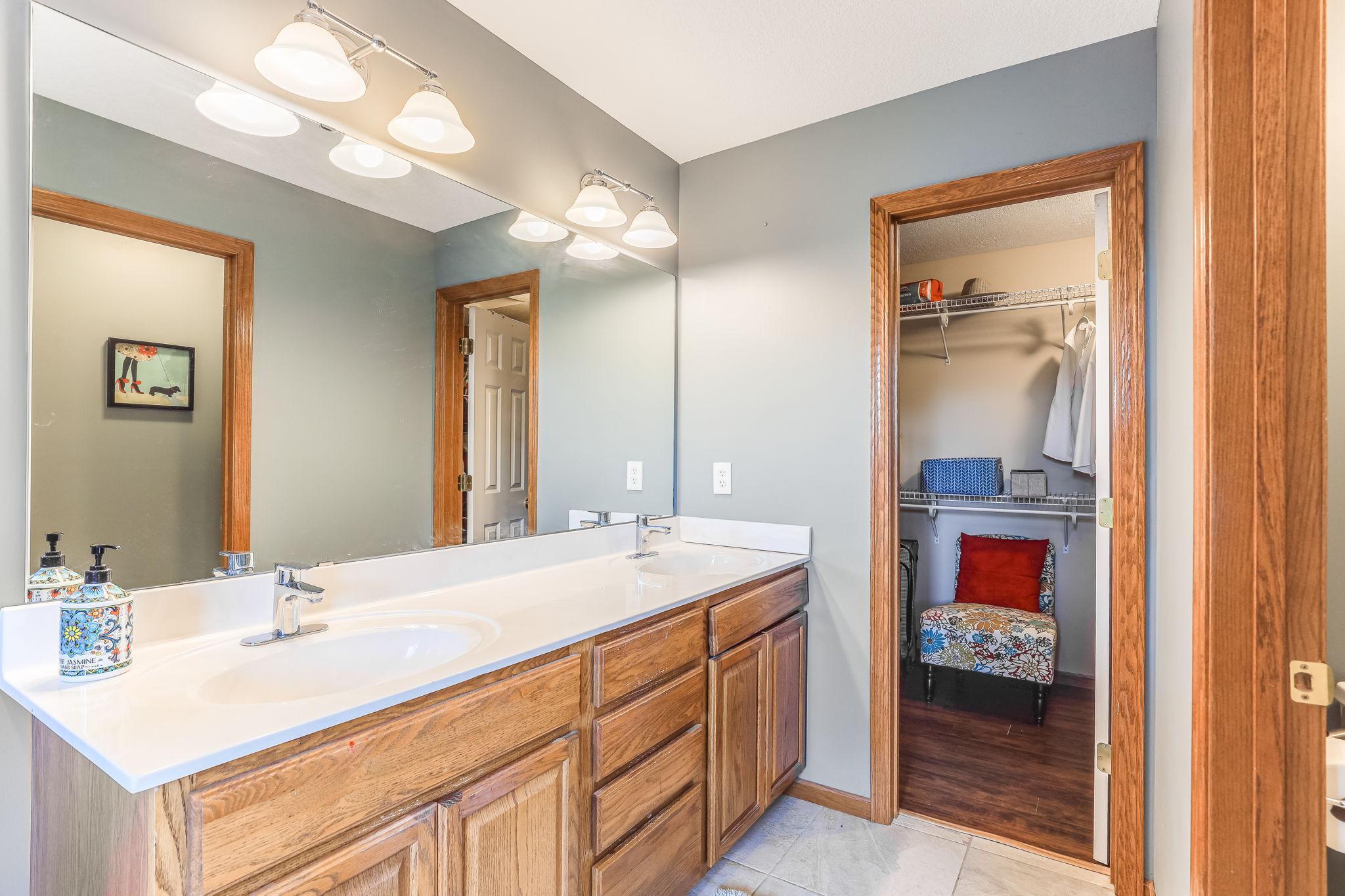 14181 Fountain Hills Court, Prior Lake, Minnesota image 16