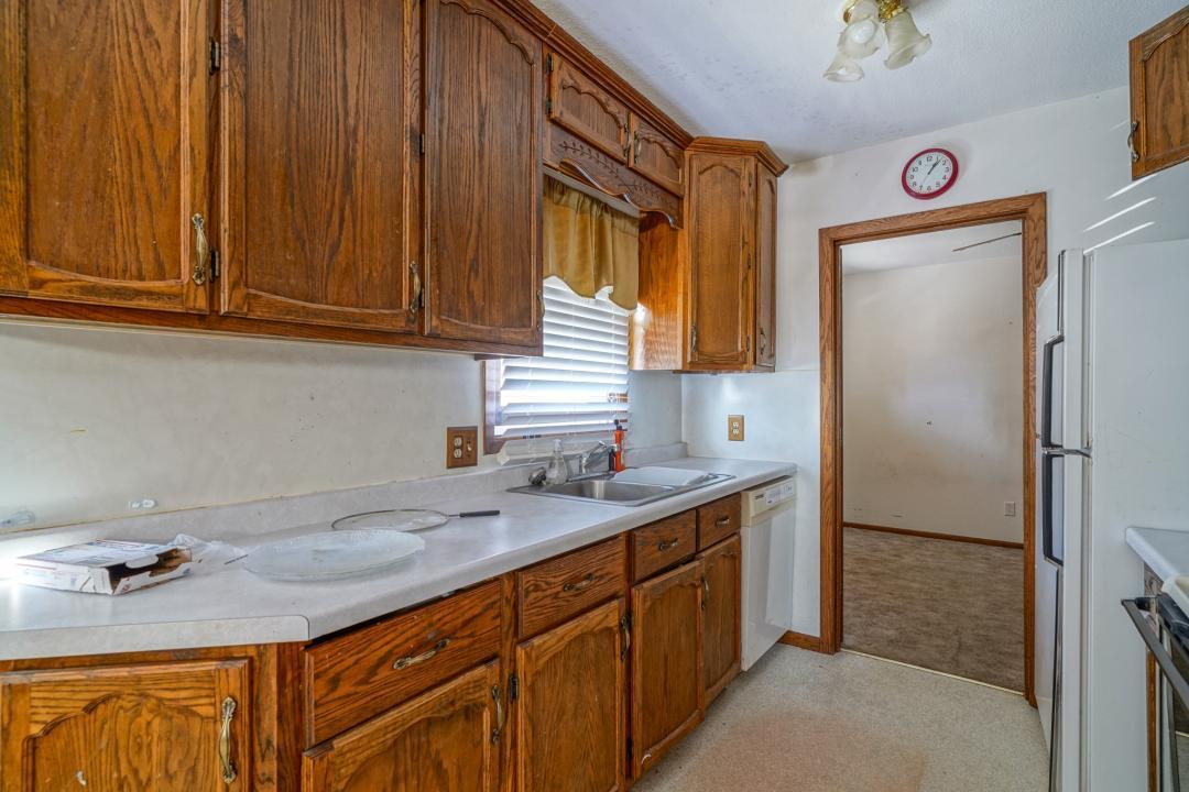 204 Adams Street, Crookston, Minnesota image 13