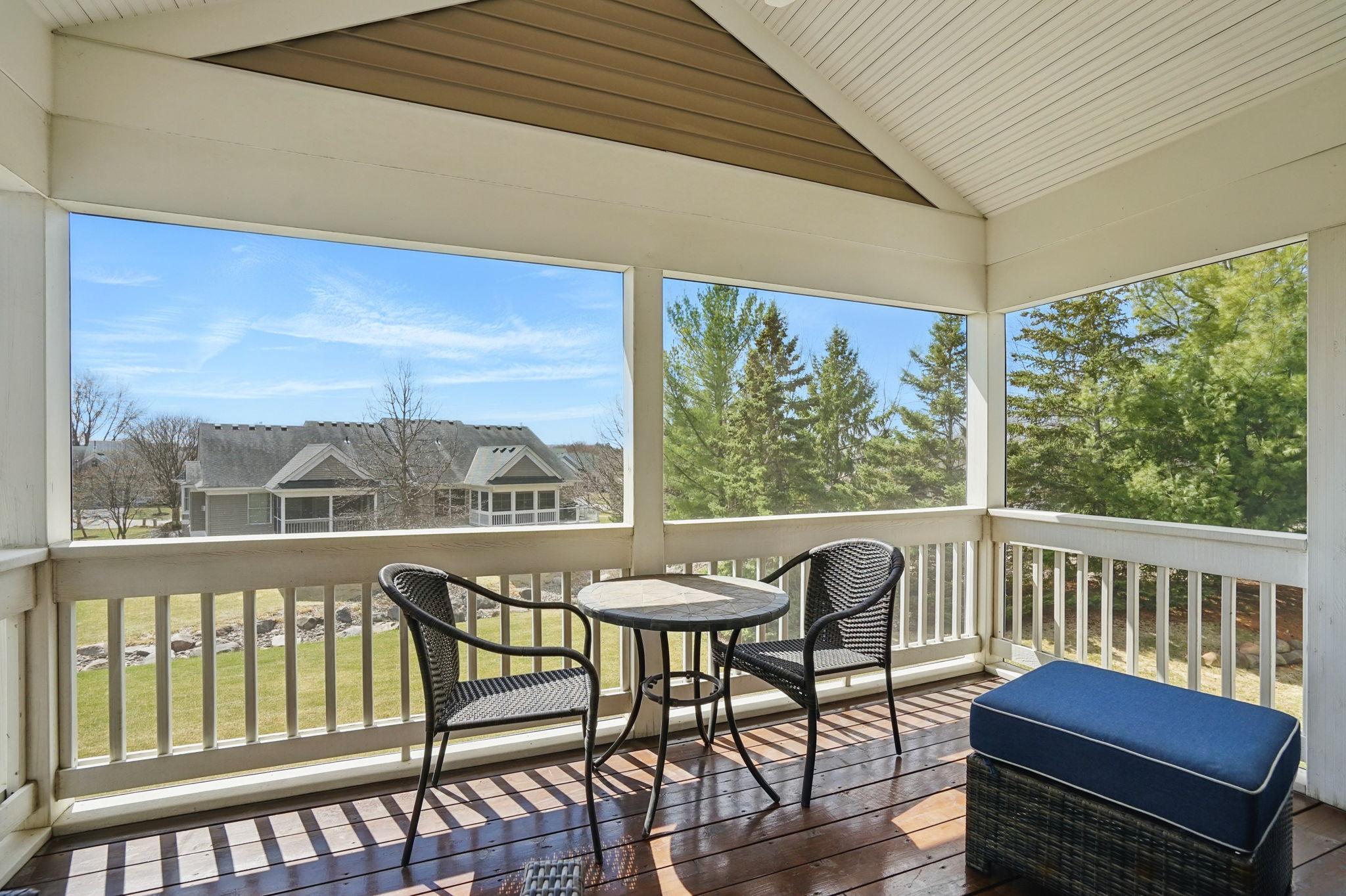 7035 Waterstone Lane, Woodbury, Minnesota image 19