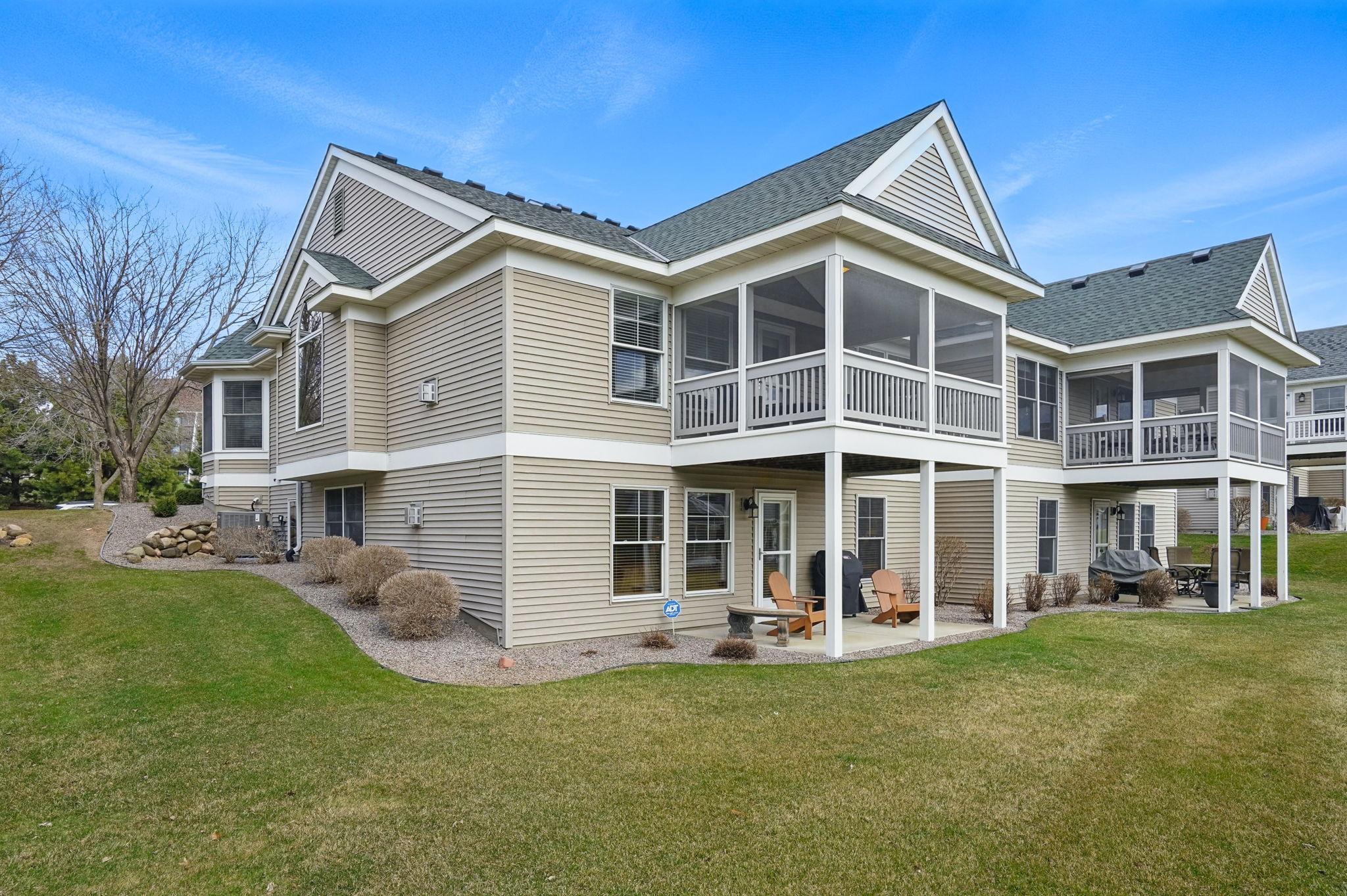 7035 Waterstone Lane, Woodbury, Minnesota image 42