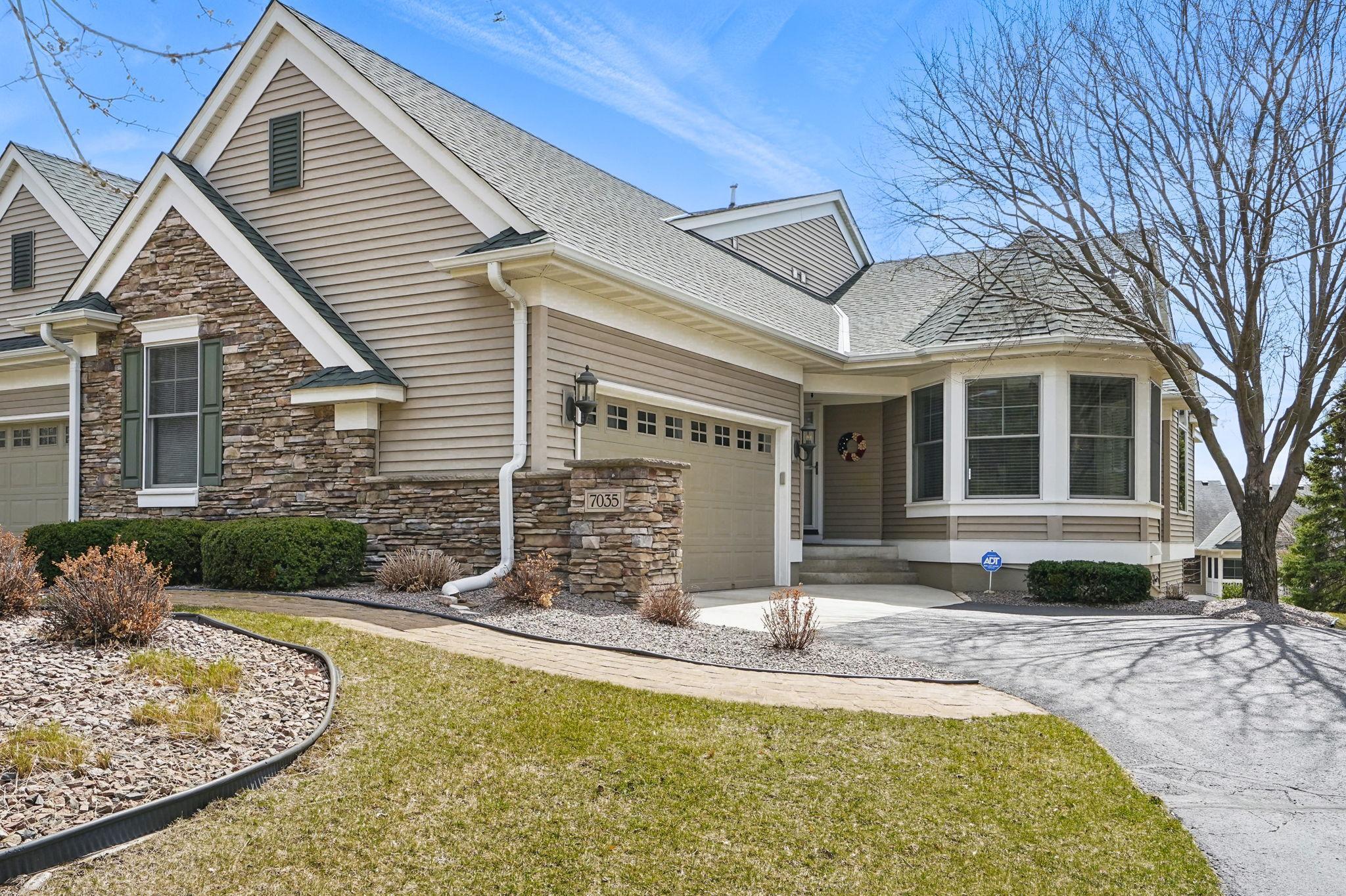 7035 Waterstone Lane, Woodbury, Minnesota image 46
