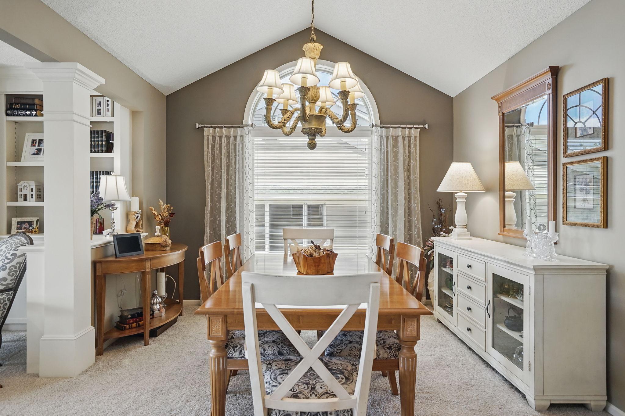 7035 Waterstone Lane, Woodbury, Minnesota image 13