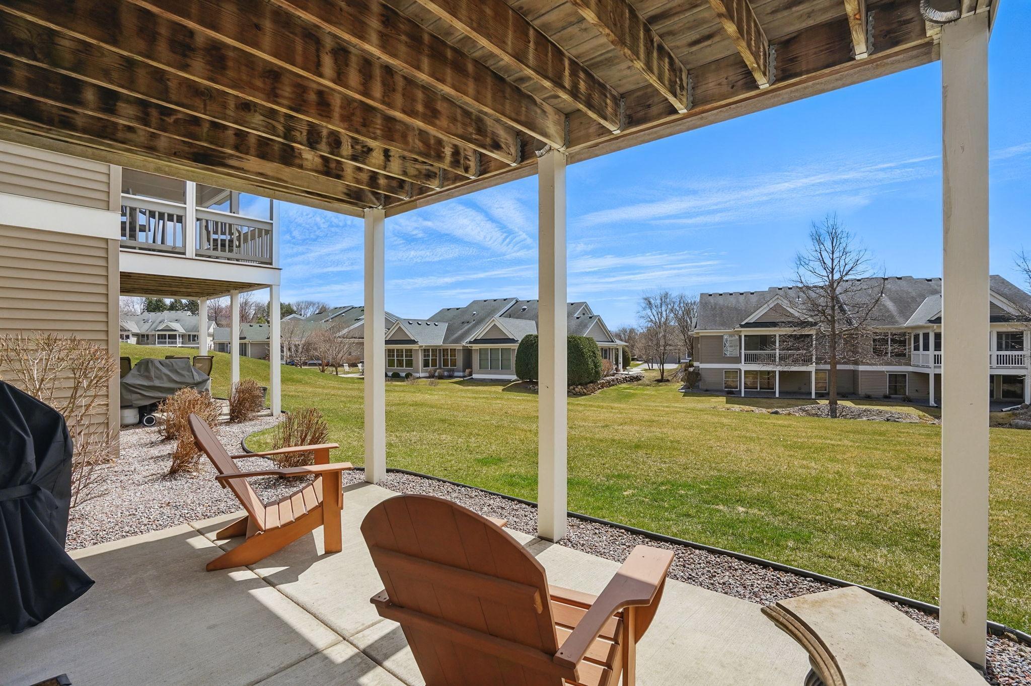 7035 Waterstone Lane, Woodbury, Minnesota image 34