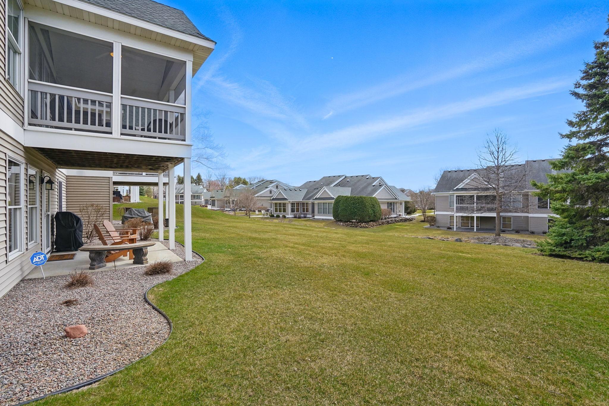 7035 Waterstone Lane, Woodbury, Minnesota image 43