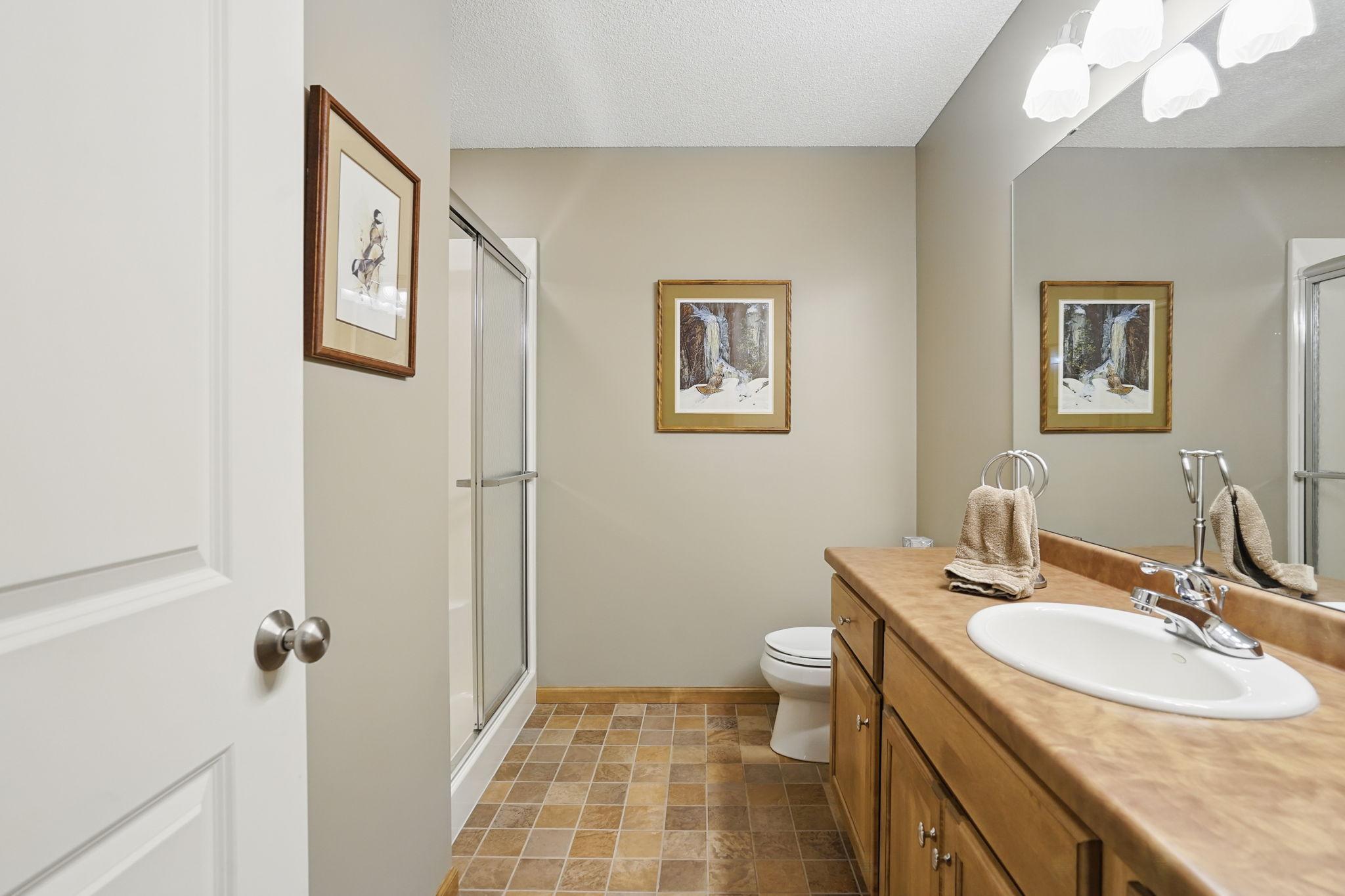 7035 Waterstone Lane, Woodbury, Minnesota image 40