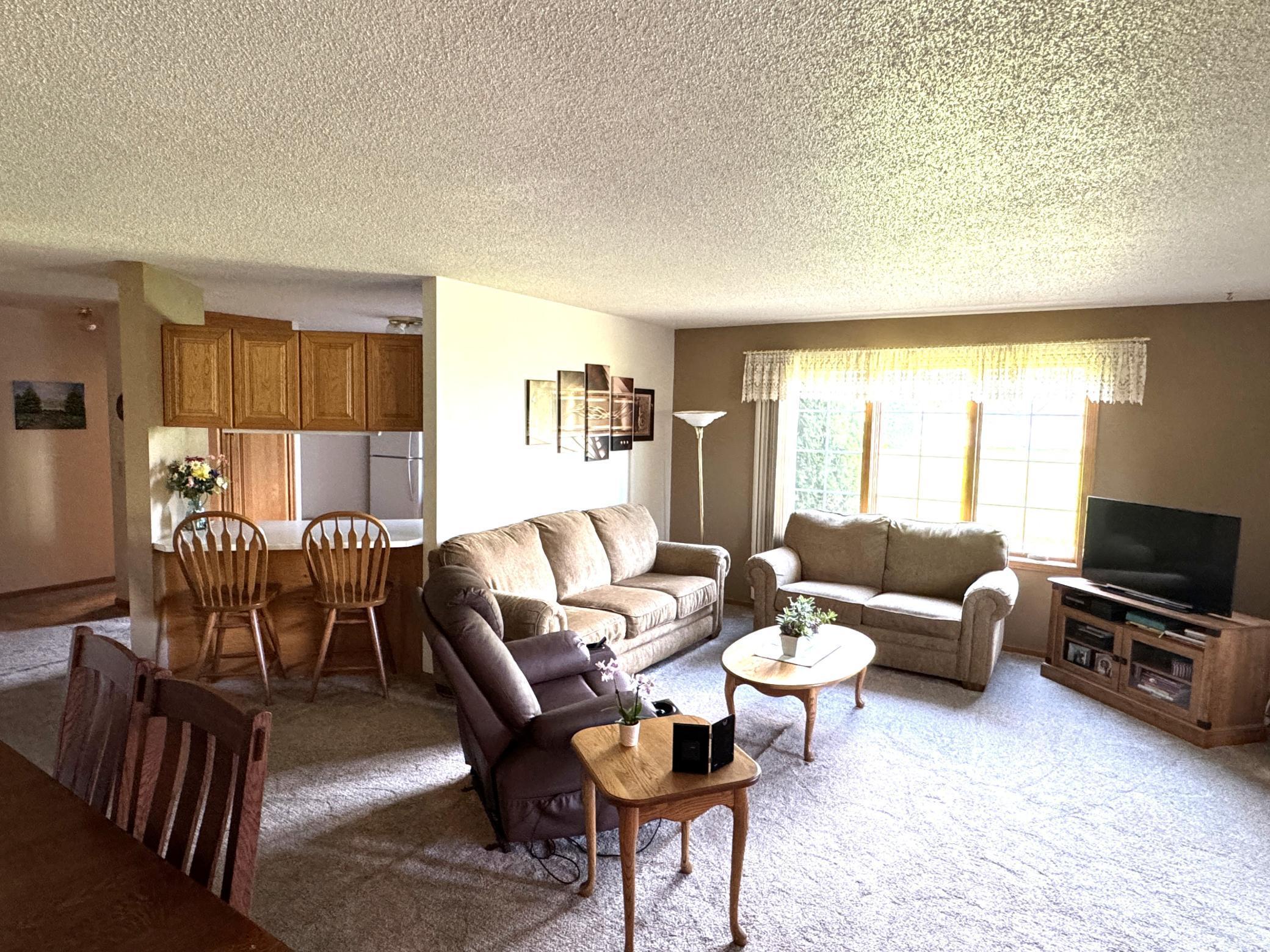 1102 Travis Road, Marshall, Minnesota image 6