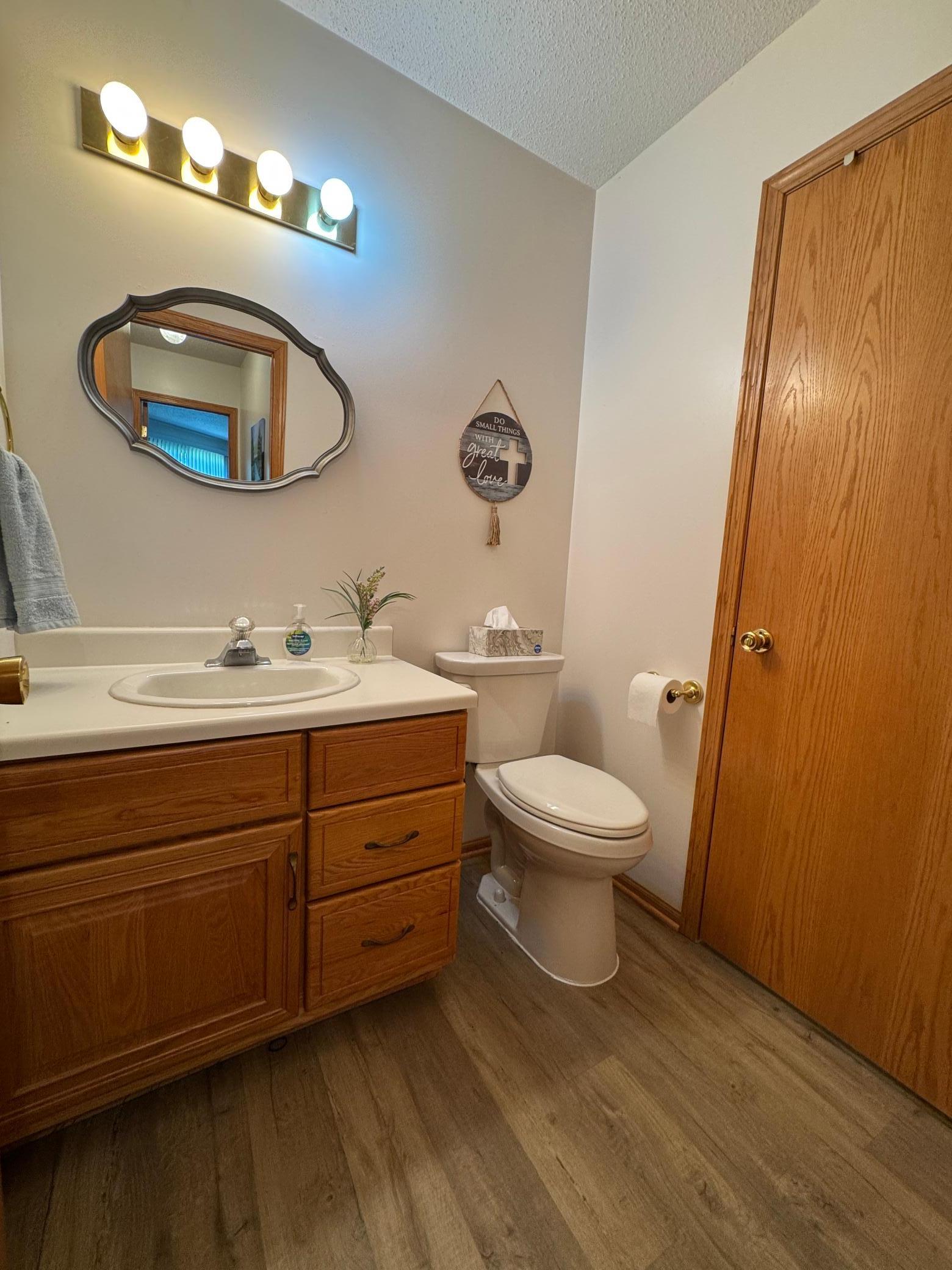 1102 Travis Road, Marshall, Minnesota image 17