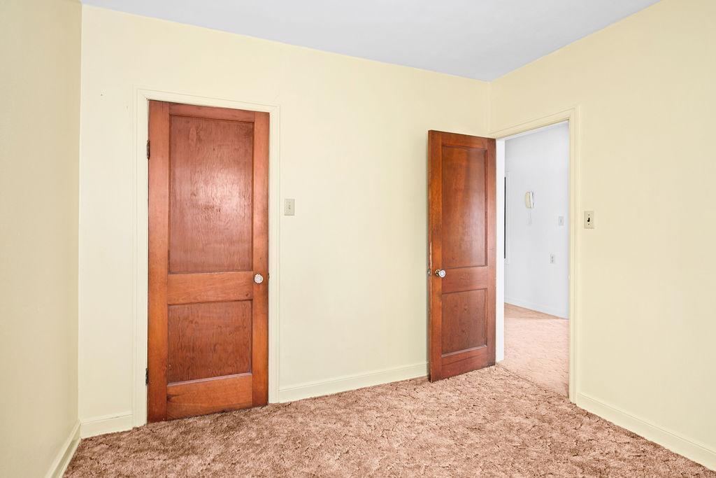 2406 W 1st Street, Duluth, Minnesota image 16