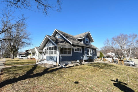 Homes For Sale - 1529 East Avenue<br/> Red Wing, MN 55066
