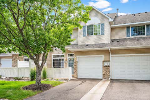 Townhouse For Sale - 8581 Cortland Road<br/> Eden Prairie, MN 55344