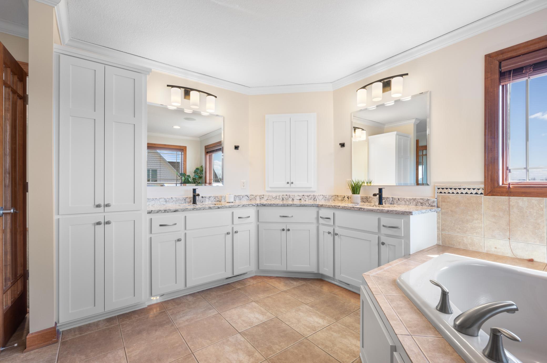 1502 Epperstone Enclave, Byron, Minnesota image 34