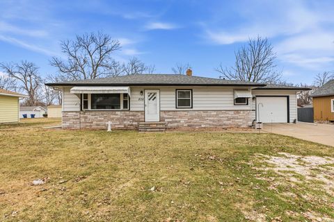 Homes For Sale - 828 28th Avenue<br/> Saint Cloud, MN 56303