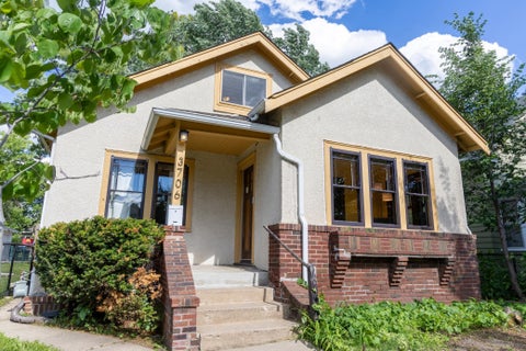 Homes For Sale - 3706 Dupont Avenue<br/> Hennepin County, Minneapolis, MN 55412