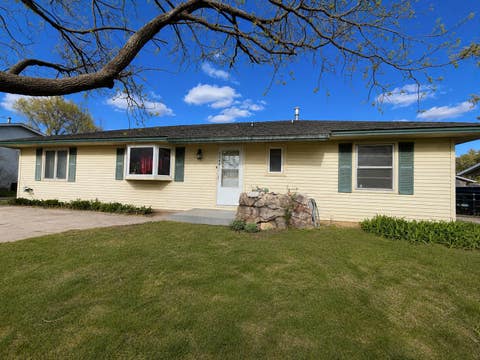 Homes For Sale - 10441 Arrowhead Street<br/> Anoka County, Coon Rapids, MN 55433