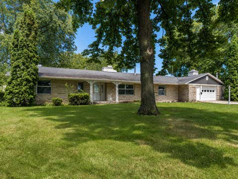 Homes For Sale - 233 2nd Street<br/> Madelia, MN 56062