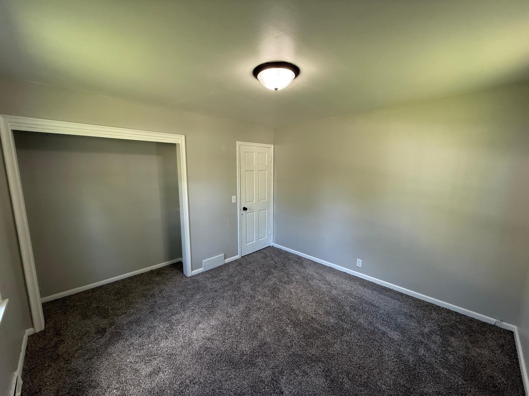 446 W Darwin Street, Litchfield, Minnesota image 11
