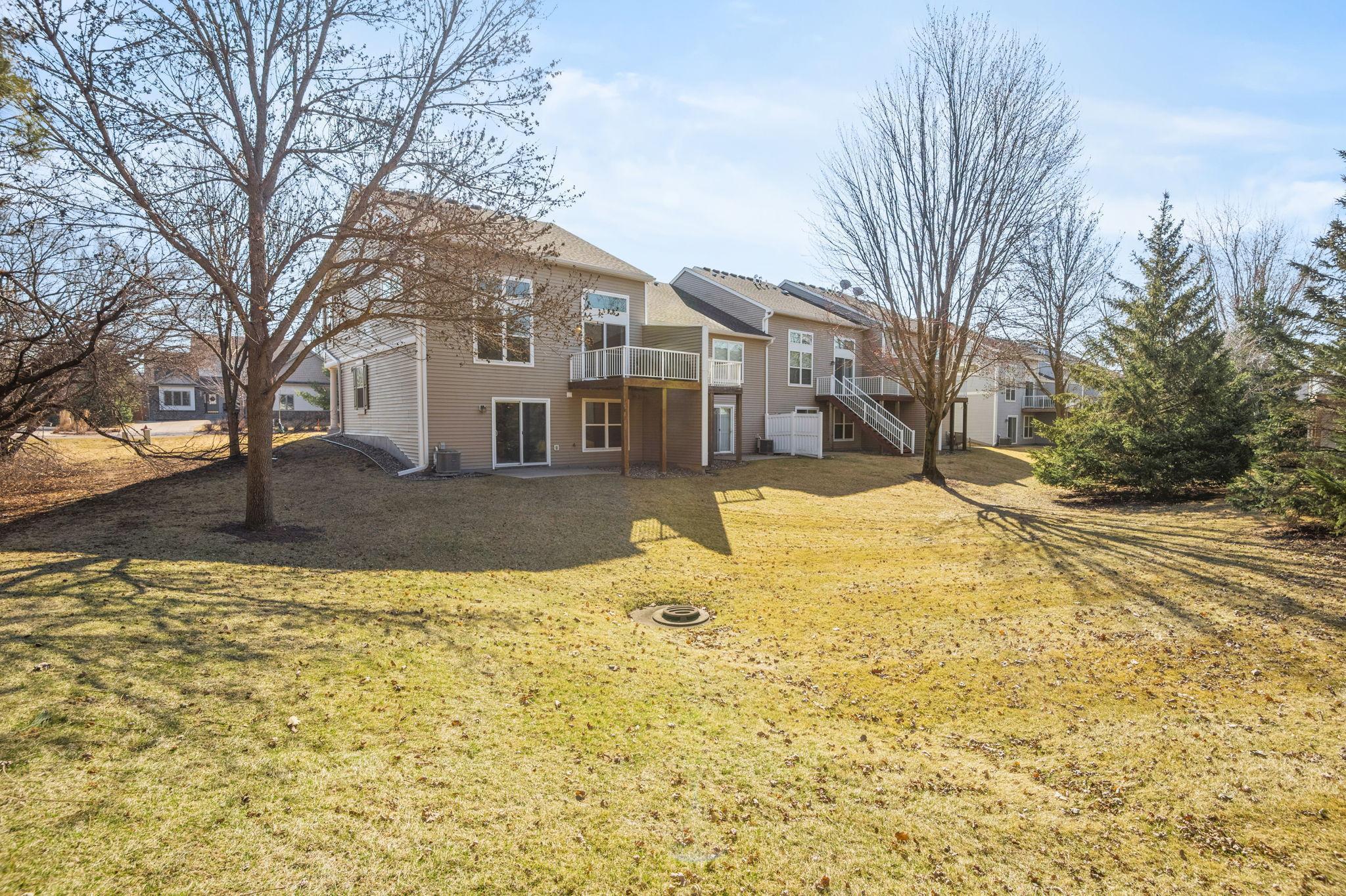 2160 Woodcrest Drive, Woodbury, Minnesota image 5