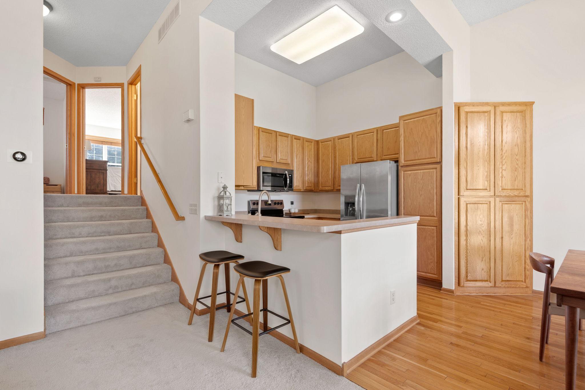 2160 Woodcrest Drive, Woodbury, Minnesota image 18