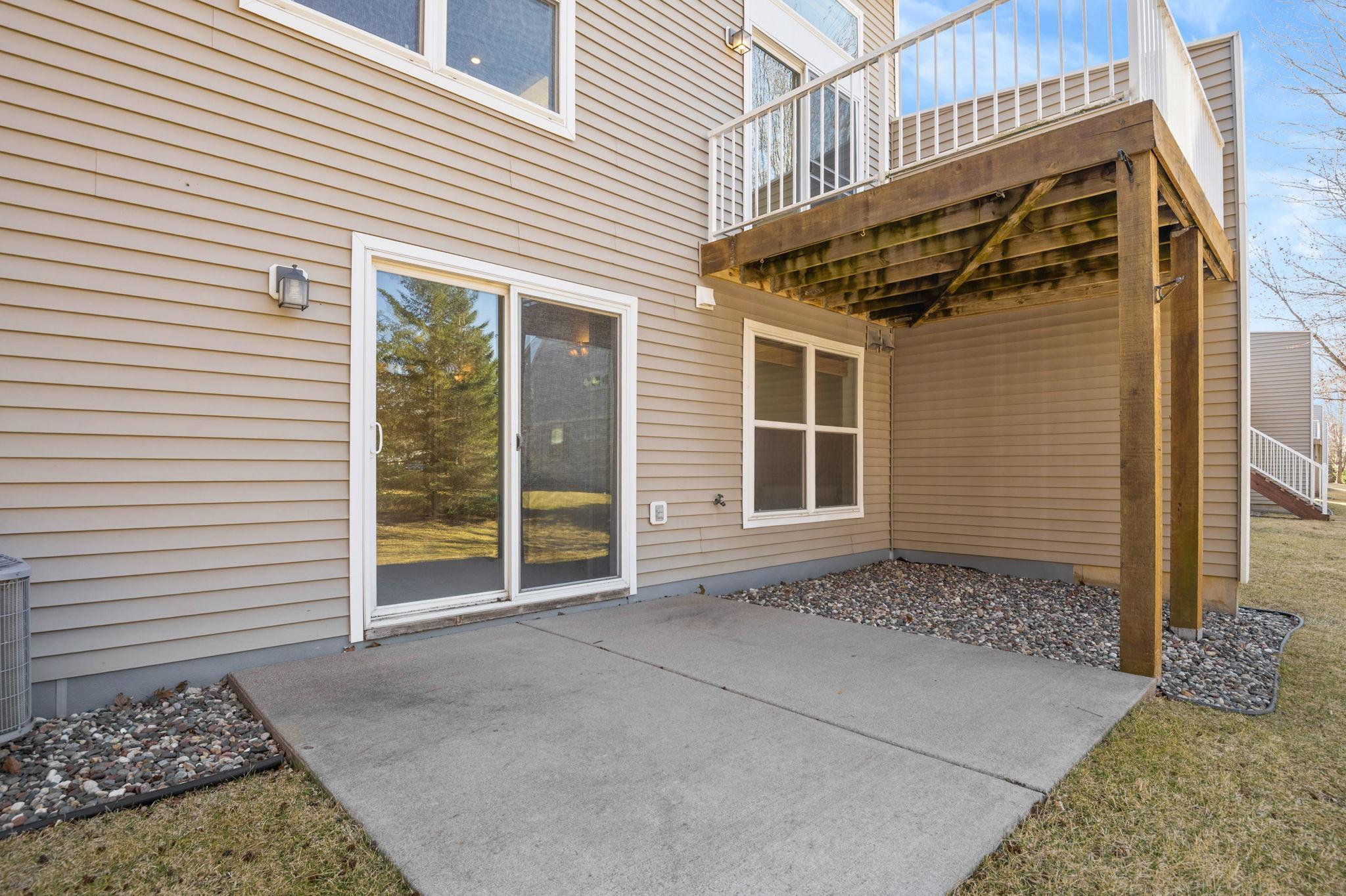 2160 Woodcrest Drive, Woodbury, Minnesota image 7