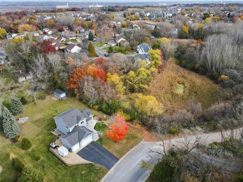 Homes For Sale - 13605 Dan Patch Lane<br/> Savage, MN 55378