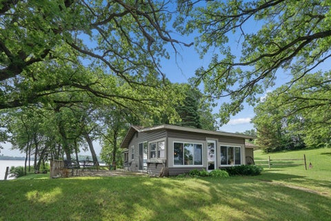 Homes For Sale - 7614 County Road 30<br/> Howard Lake, MN 55349