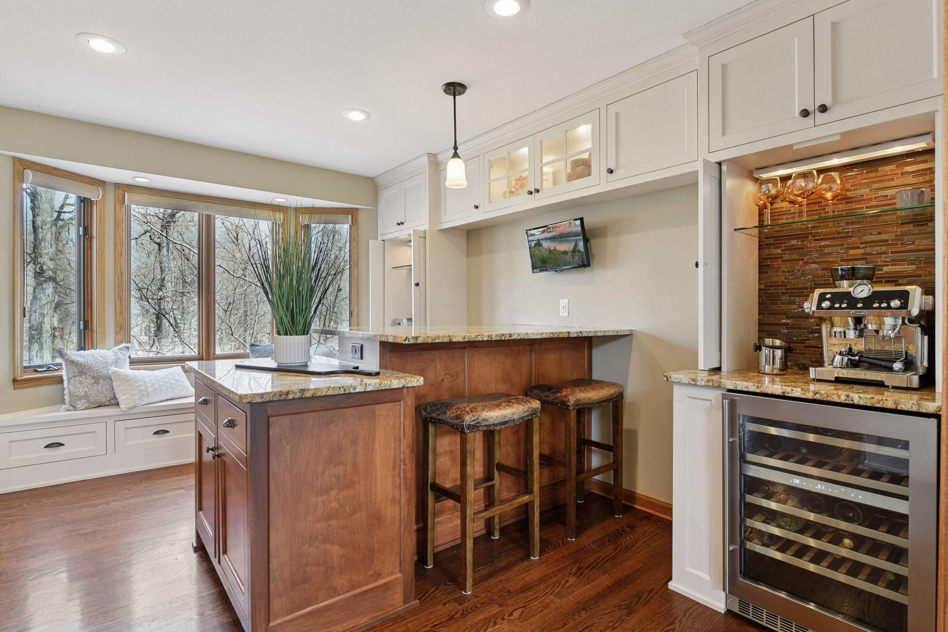 600 Bighorn Drive, Chanhassen, Minnesota image 13