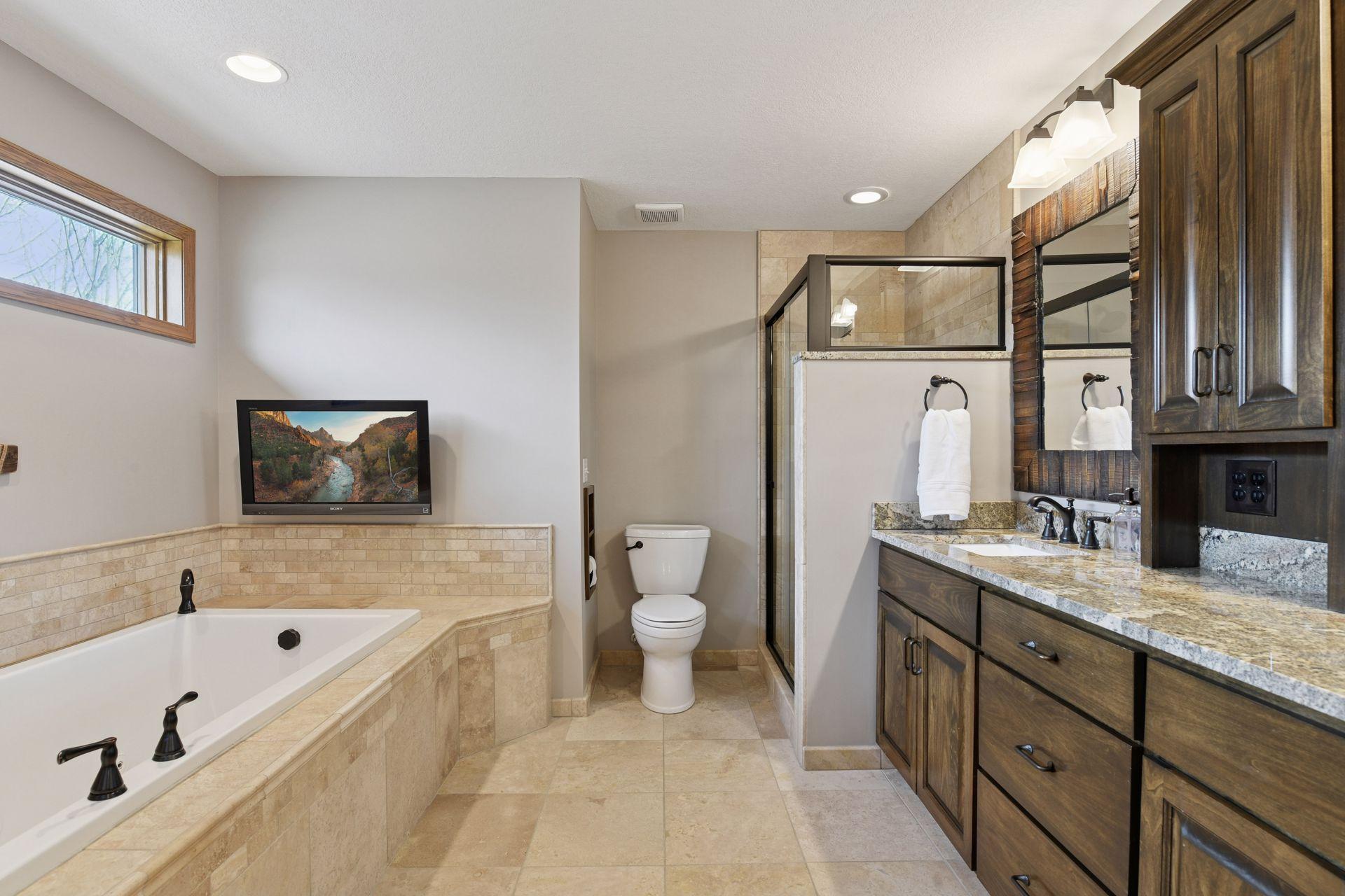 600 Bighorn Drive, Chanhassen, Minnesota image 35