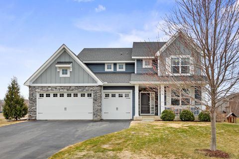 Homes For Sale - 1865 Primrose Lane<br/> Victoria, MN 55386