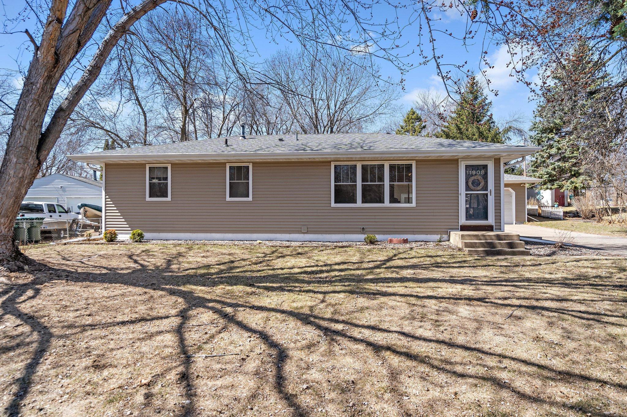 11908 Washington Street, Minneapolis, Minnesota image 3