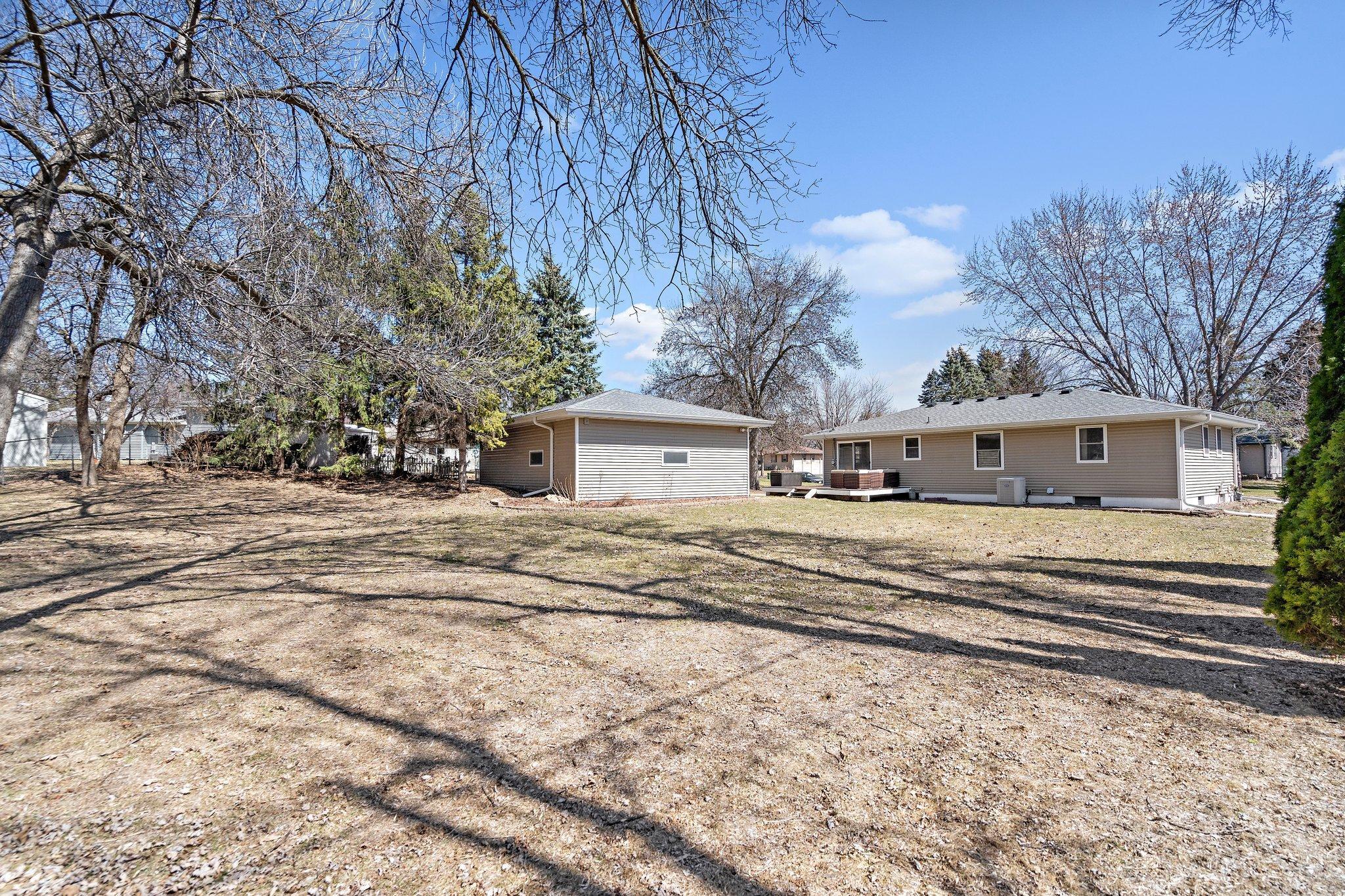 11908 Washington Street, Minneapolis, Minnesota image 29