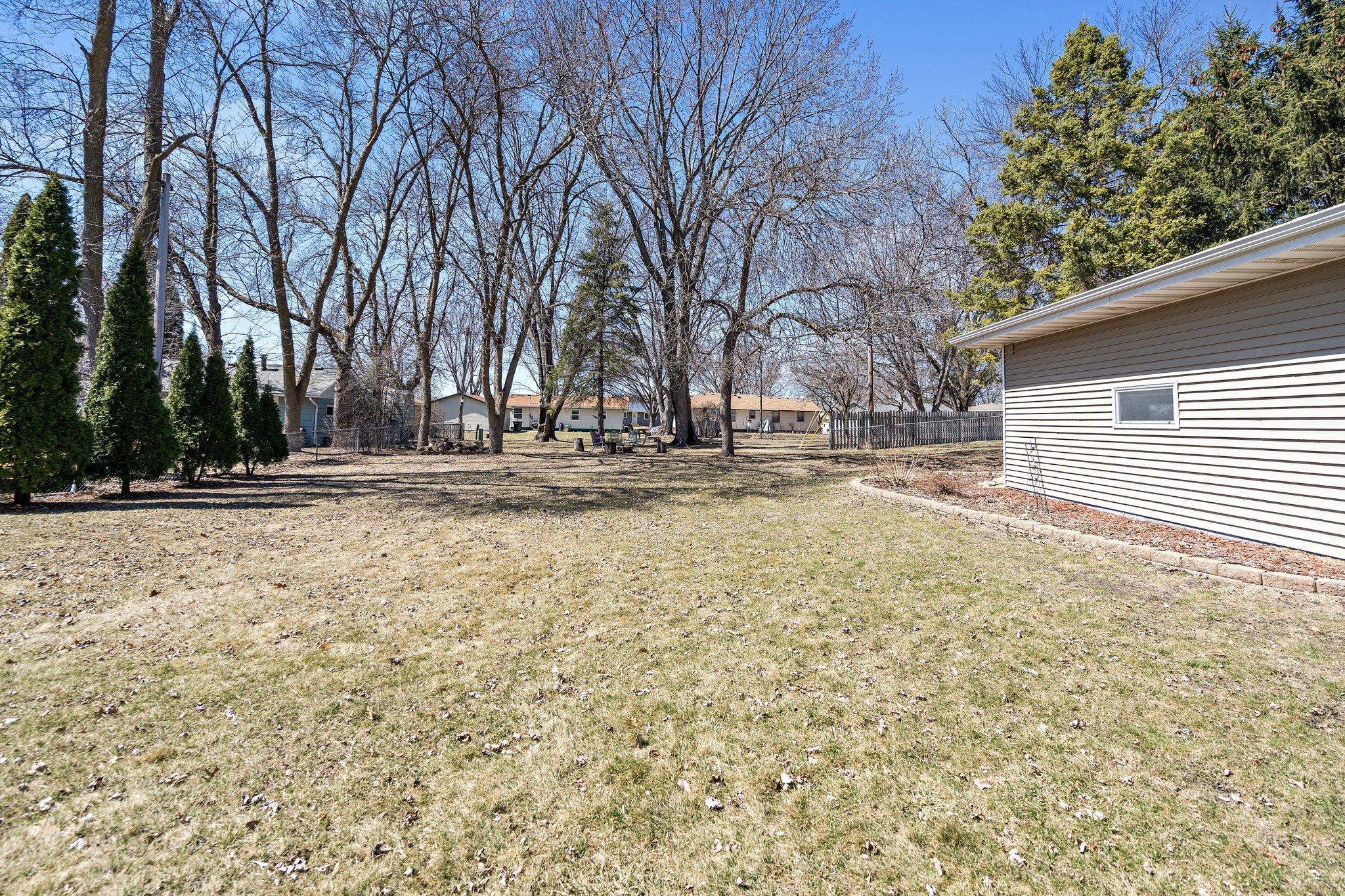 11908 Washington Street, Minneapolis, Minnesota image 27