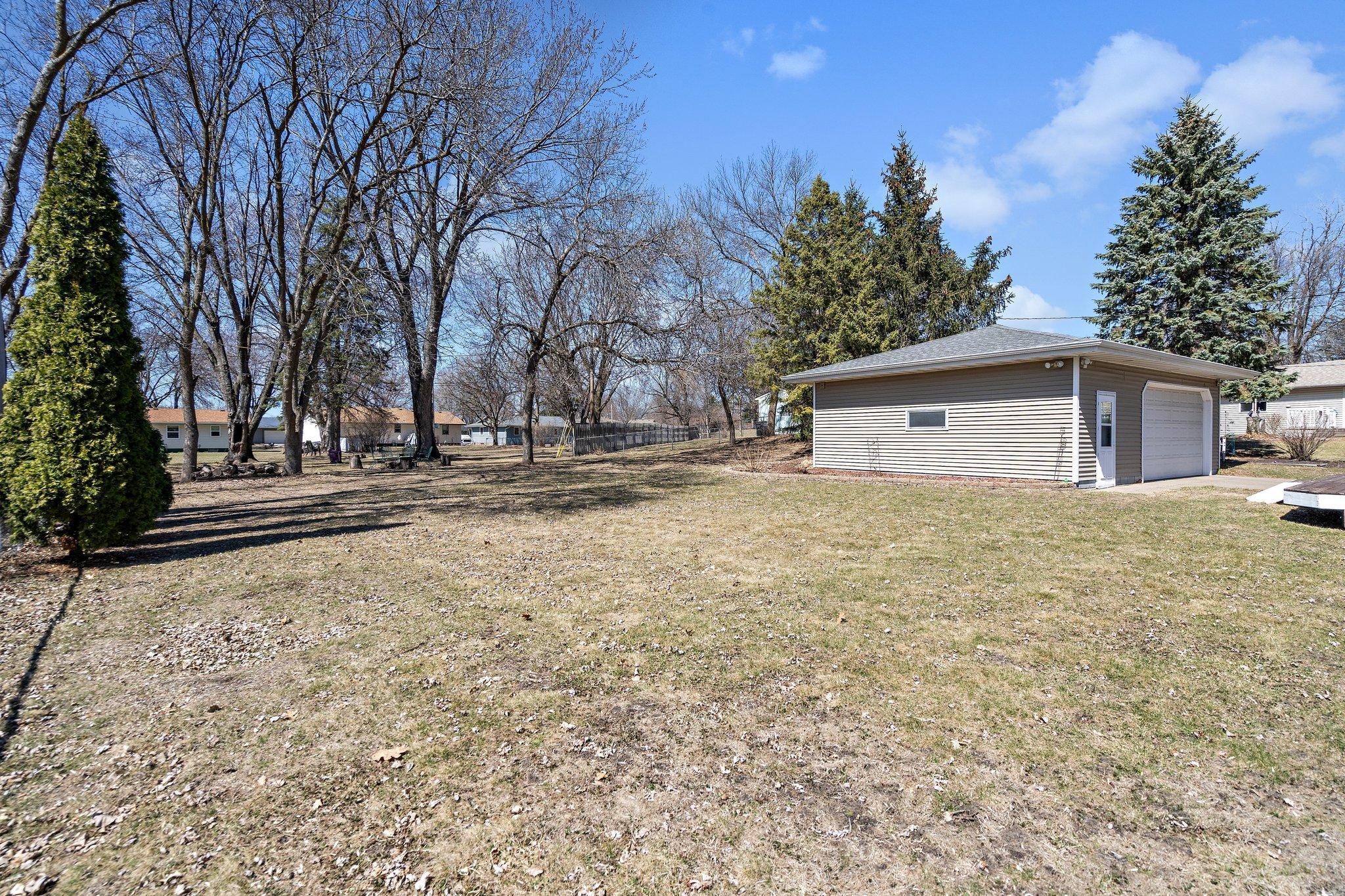 11908 Washington Street, Minneapolis, Minnesota image 26