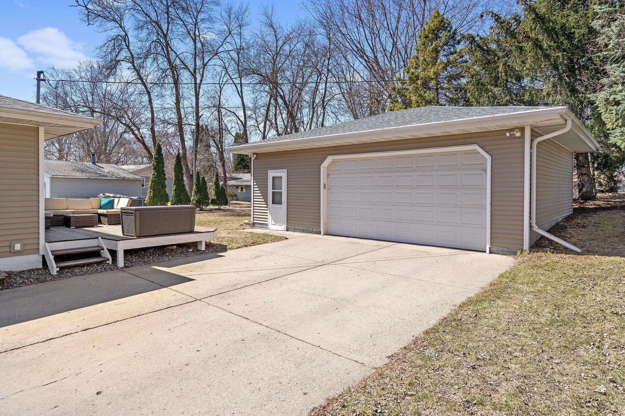 11908 Washington Street, Minneapolis, Minnesota image 23