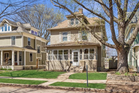 Homes For Sale - 3308 Harriet Avenue<br/> Minneapolis, MN 55408