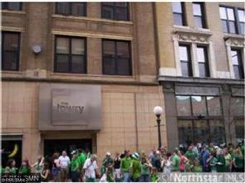 Condo For Sale - 350 Saint Peter Street<br/> Ramsey County, Saint Paul, MN 55102