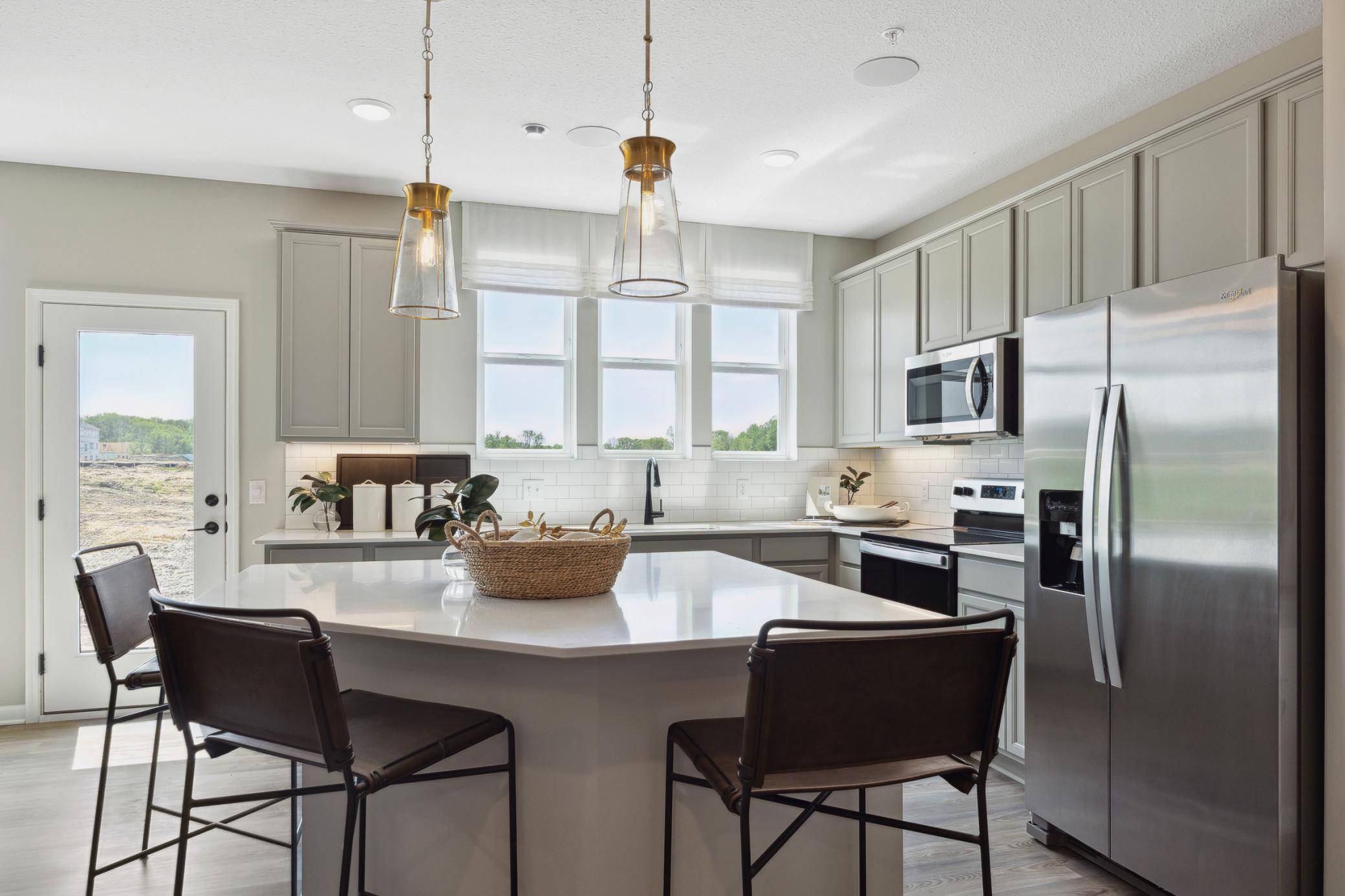 14952 Athlone Place, Rosemount, Minnesota image 3