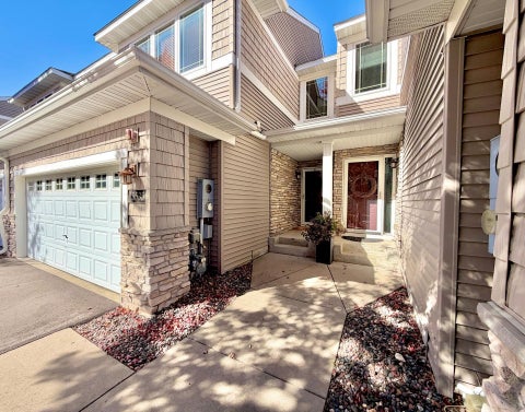 Townhouse For Sale - 15535 Lilac Drive<br/> Eden Prairie, MN 55347