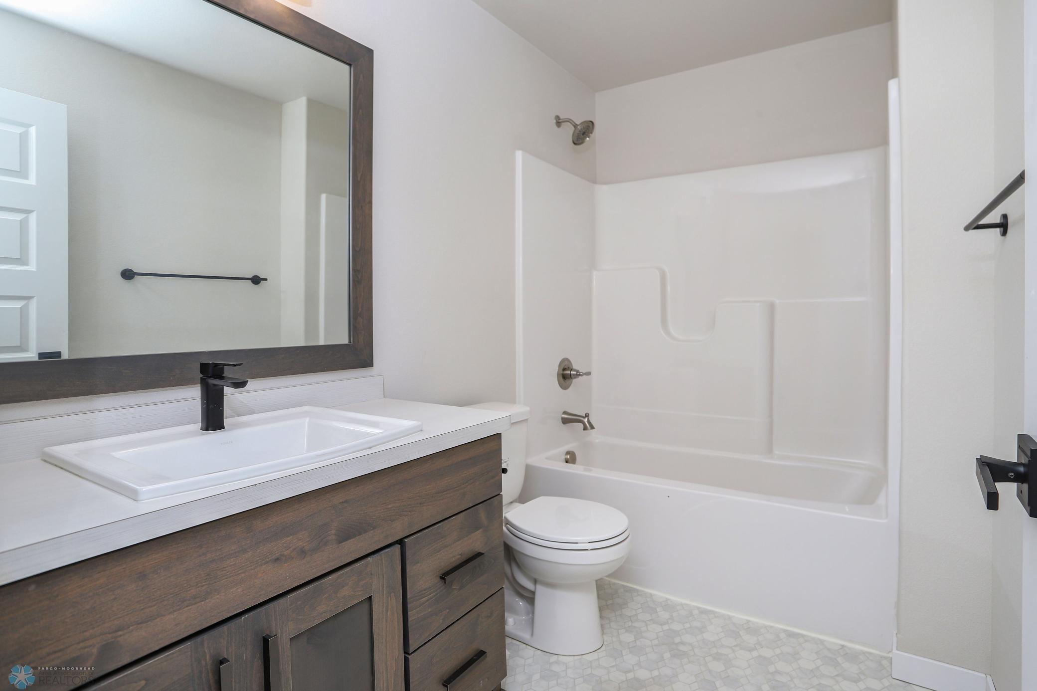 West Fargo, North Dakota 58078, United States, 4 Bedrooms Bedrooms, ,3 BathroomsBathrooms,Residential,Active,36851