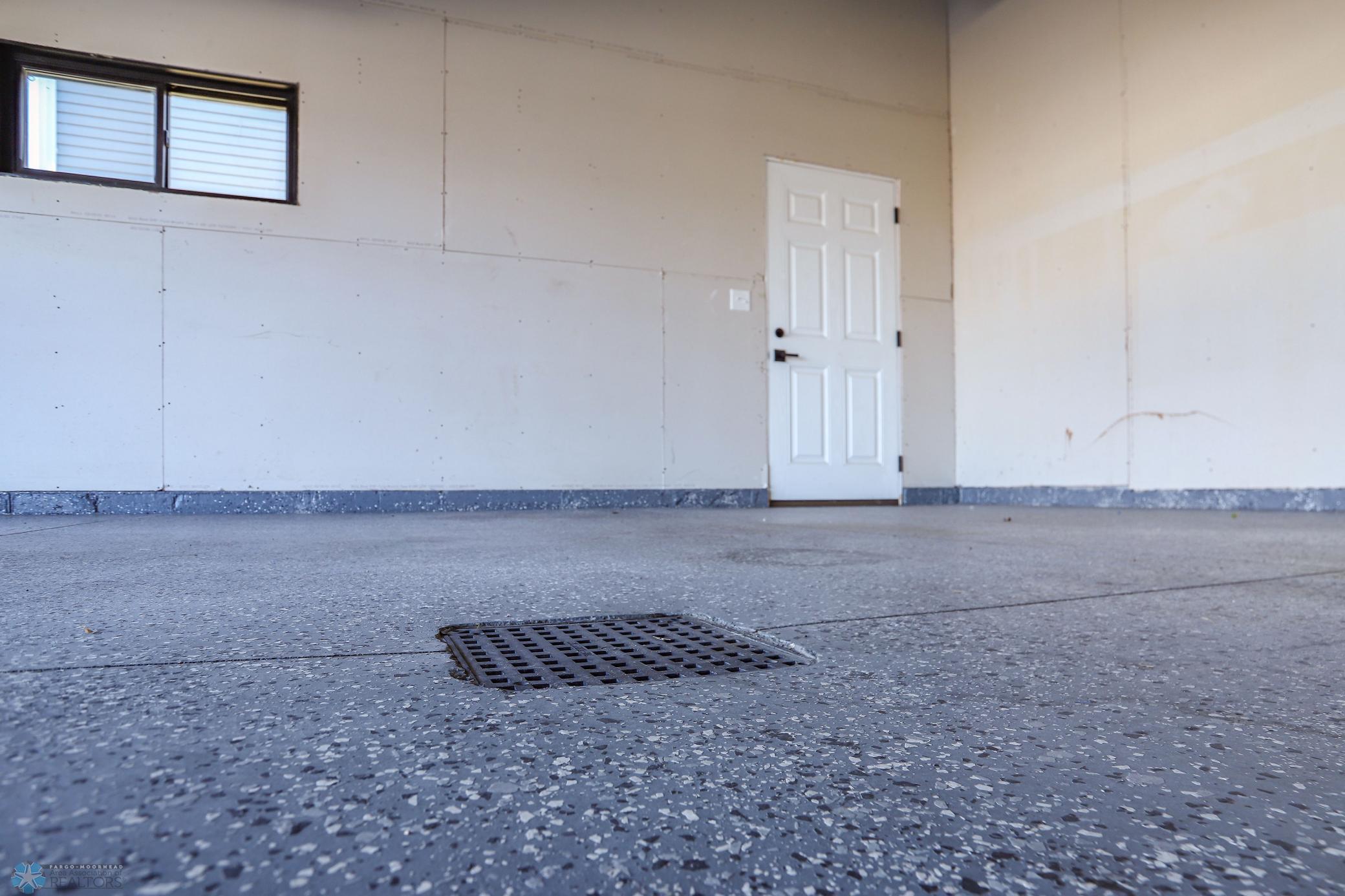 West Fargo, North Dakota 58078, United States, 4 Bedrooms Bedrooms, ,3 BathroomsBathrooms,Residential,Active,36851