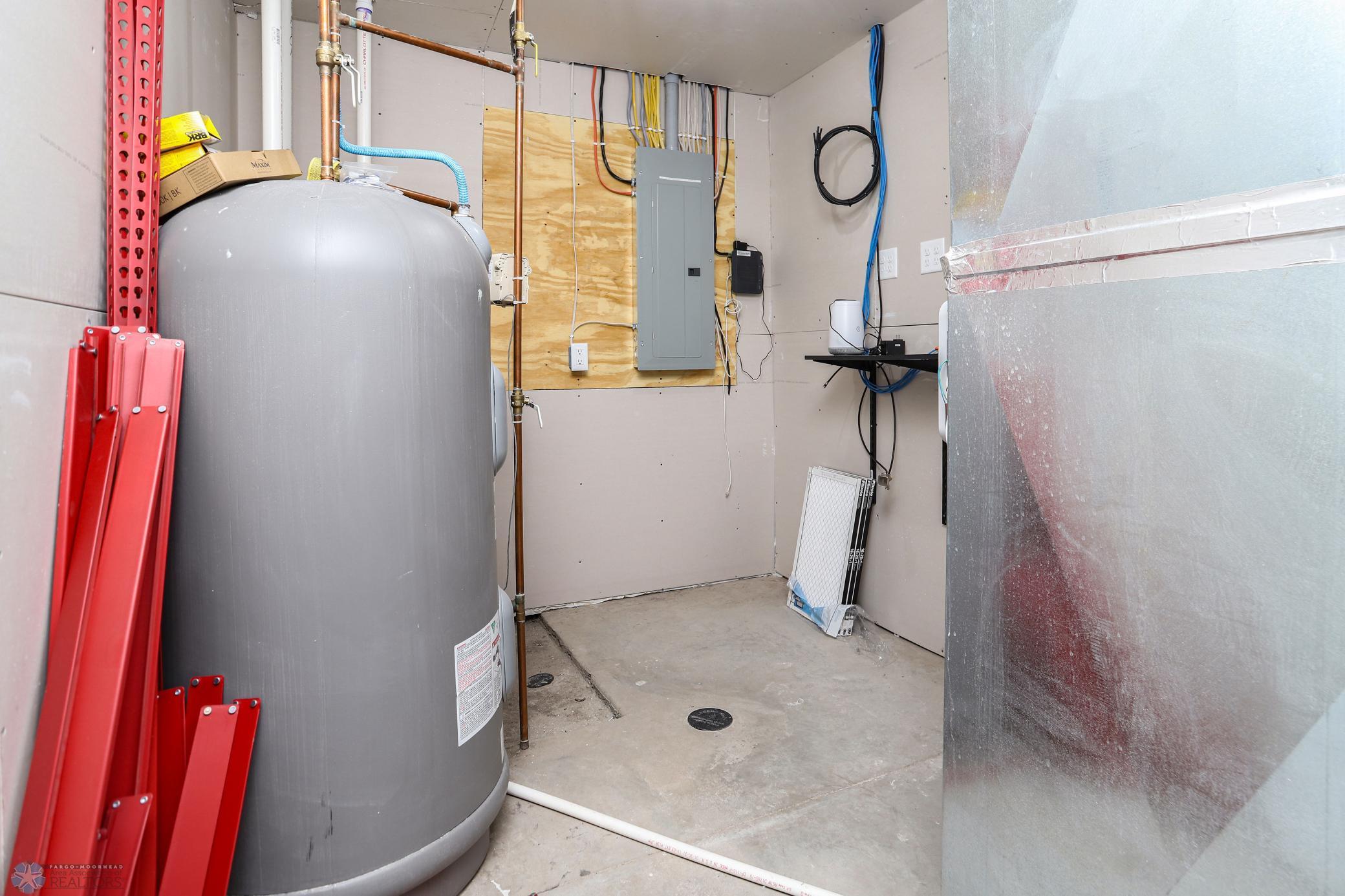 West Fargo, North Dakota 58078, United States, 4 Bedrooms Bedrooms, ,3 BathroomsBathrooms,Residential,Active,36851