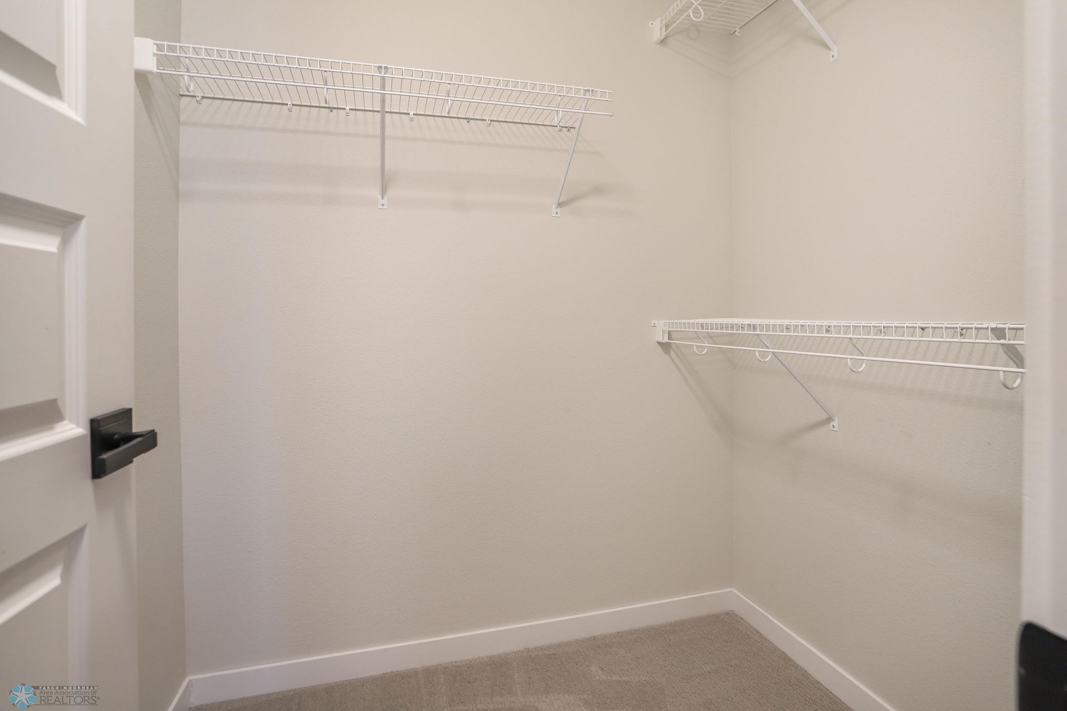 West Fargo, North Dakota 58078, United States, 4 Bedrooms Bedrooms, ,3 BathroomsBathrooms,Residential,Active,36851