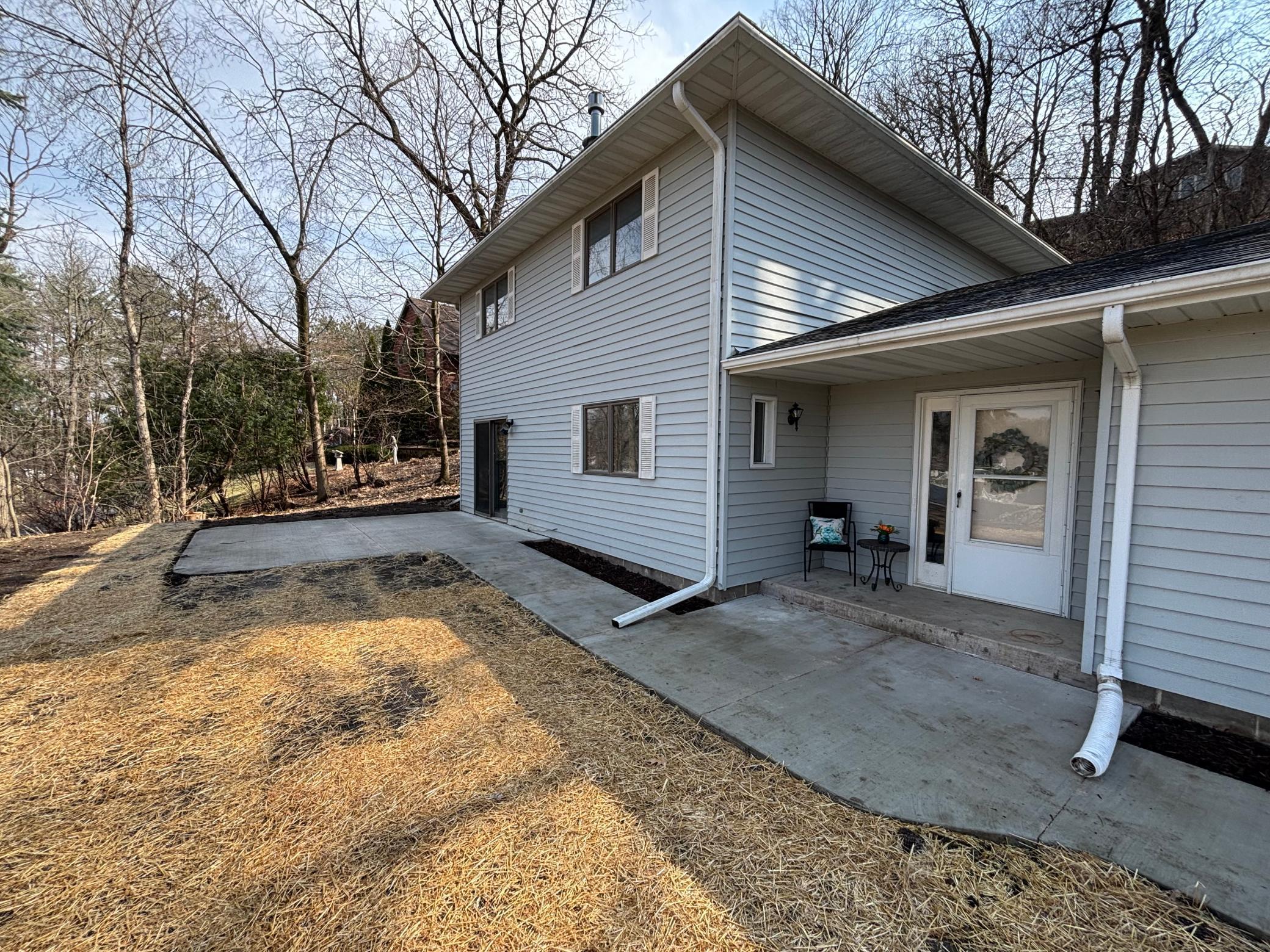 454 15th St E St, Saint Charles, Minnesota image 1