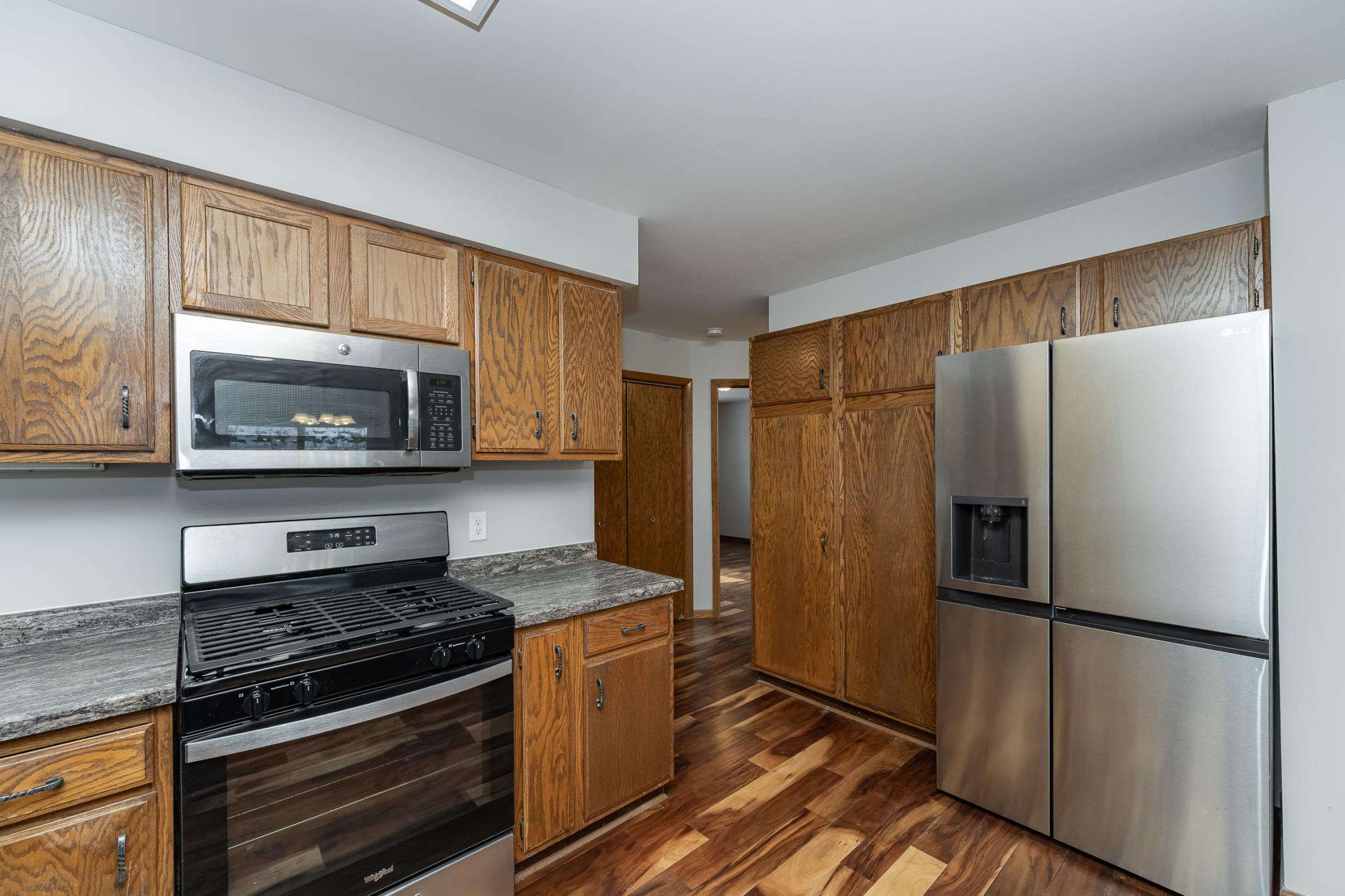 454 15th St E St, Saint Charles, Minnesota image 7