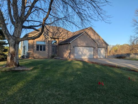 Homes For Sale - 20625 Monroe Street<br/> Anoka County, Cedar, MN 55011