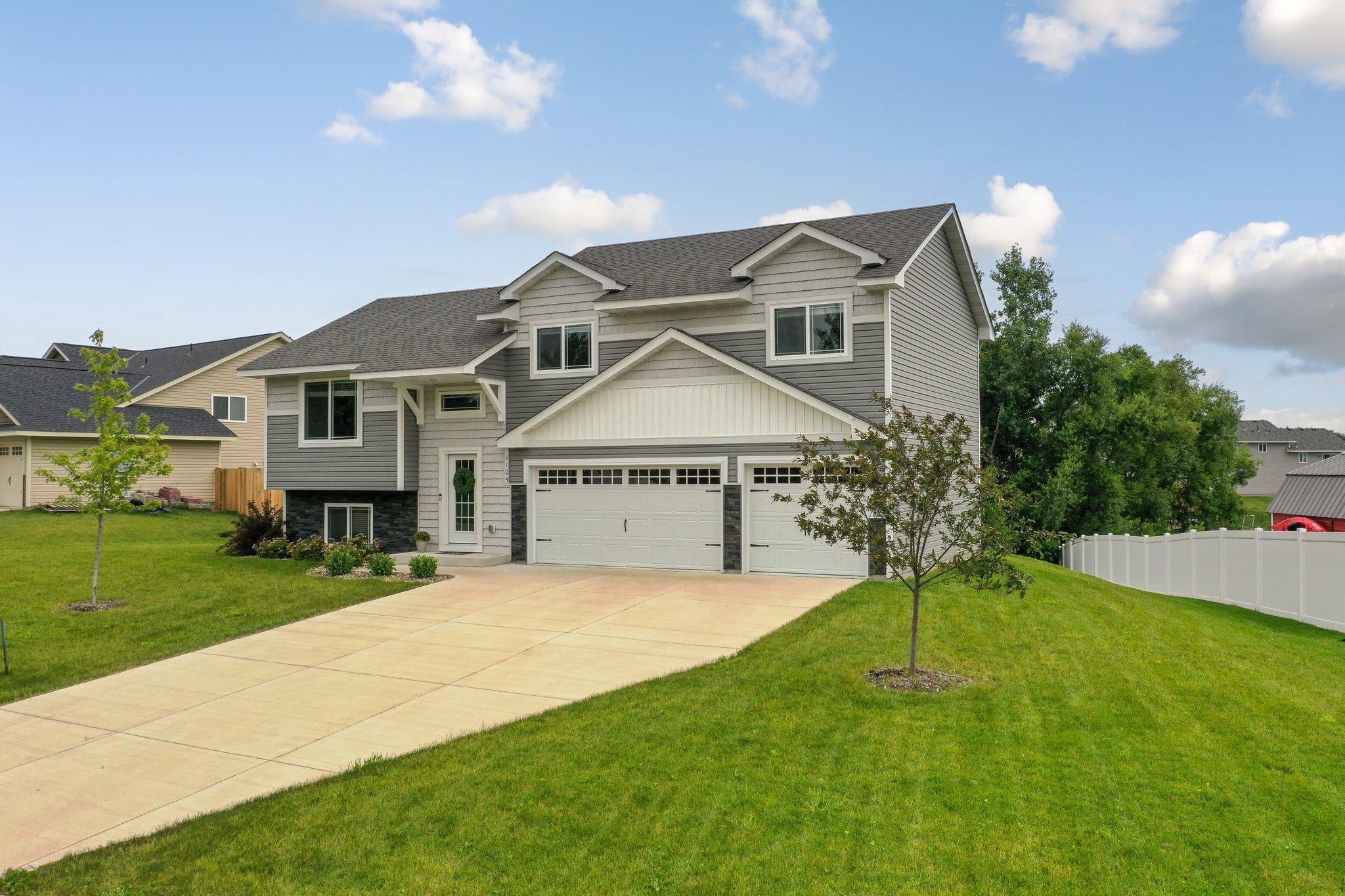 1105 Woodland Drive, Howard Lake, Minnesota image 2