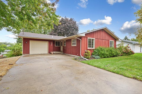 Homes For Sale - 120 Brand Avenue<br/> Faribault, MN 55021