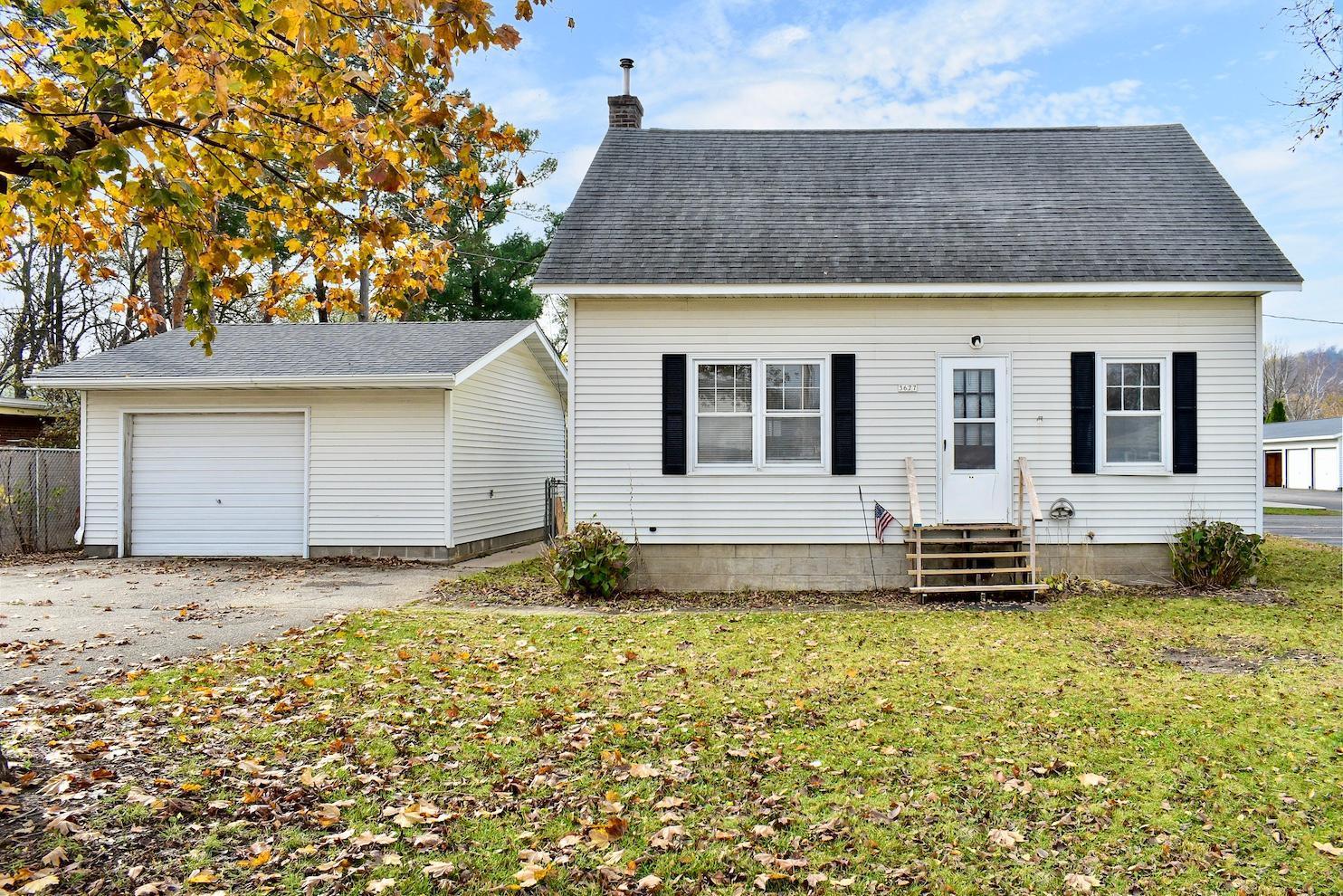 3677 W 6th Street, Winona, Minnesota image 1