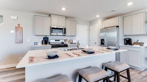 Townhouse For Sale - 13689 Ringneck Way<br/> Rogers, MN 55374