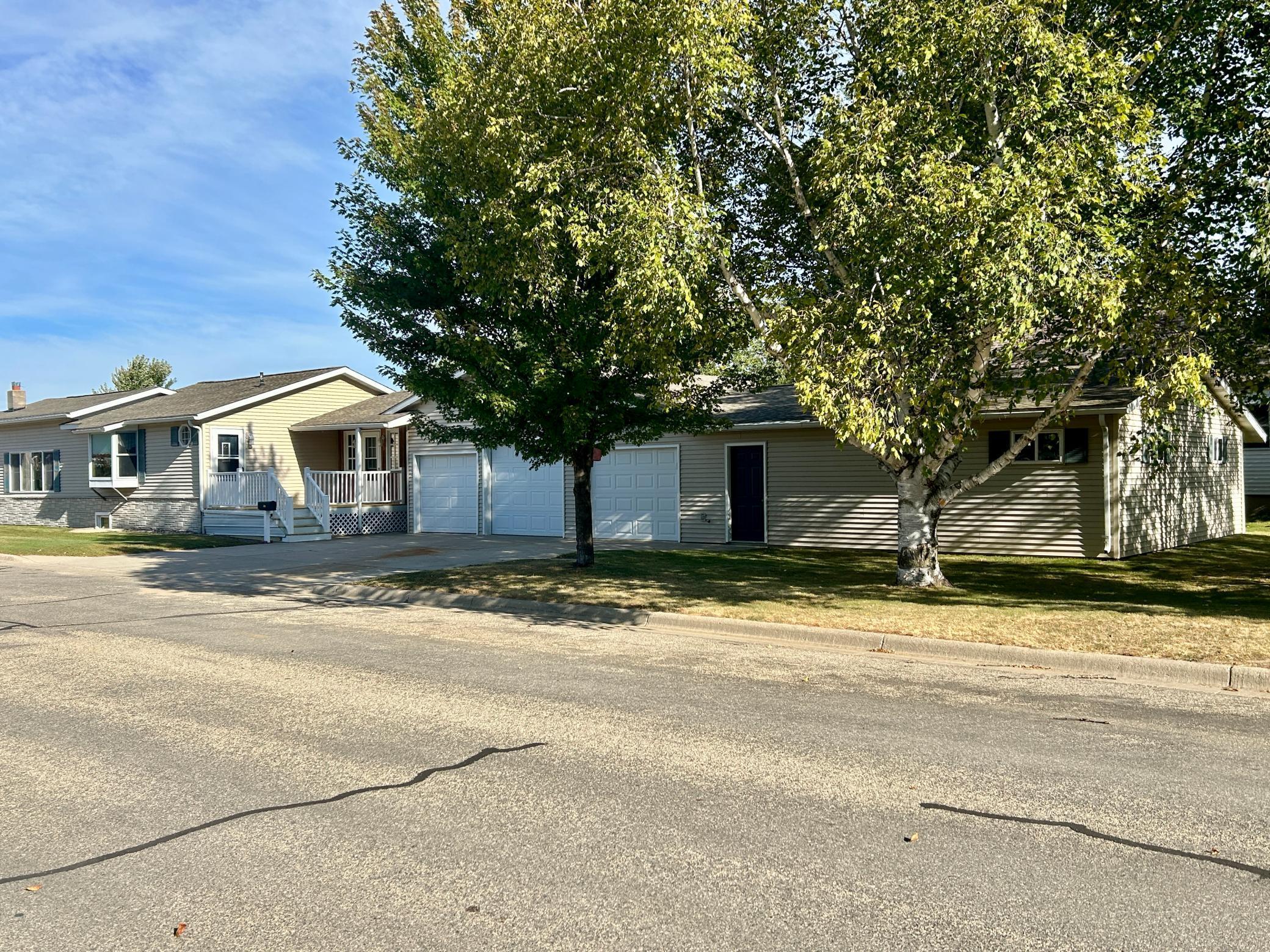 310 Deerwood Avenue, Wadena, Minnesota image 4